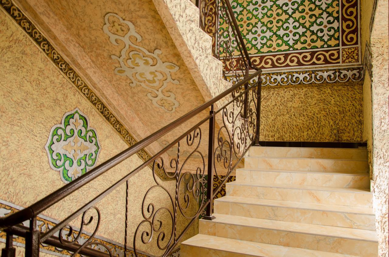 בורובויה Hotel Complex Insar מראה חיצוני תמונה
